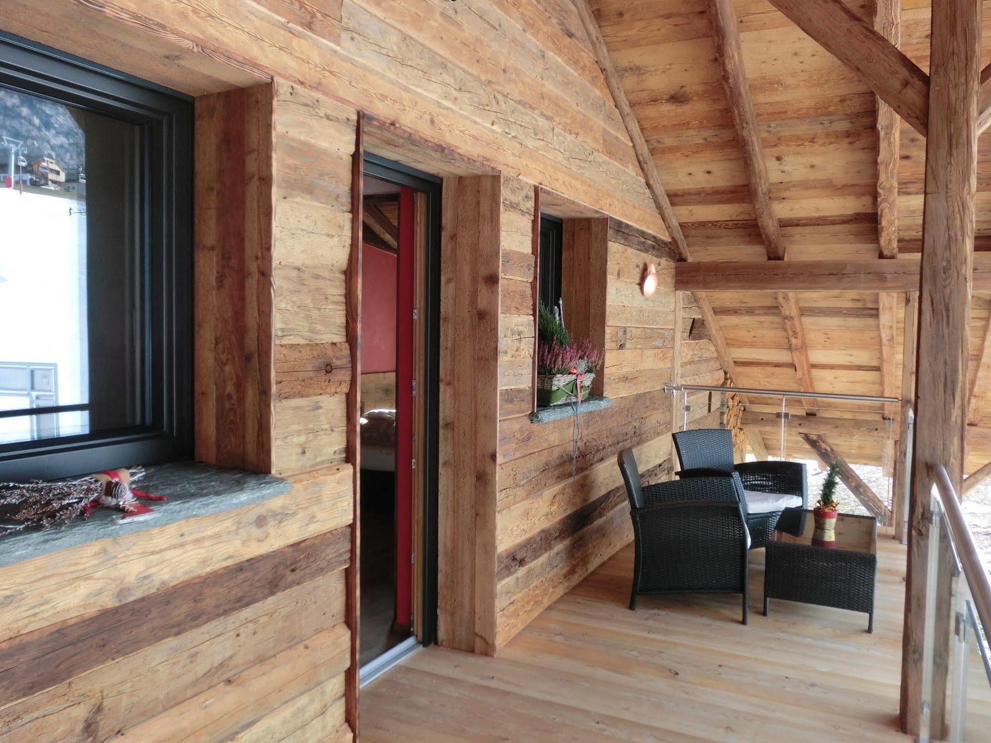 Chalet Stefan - Apartments La Villa  Exterior photo